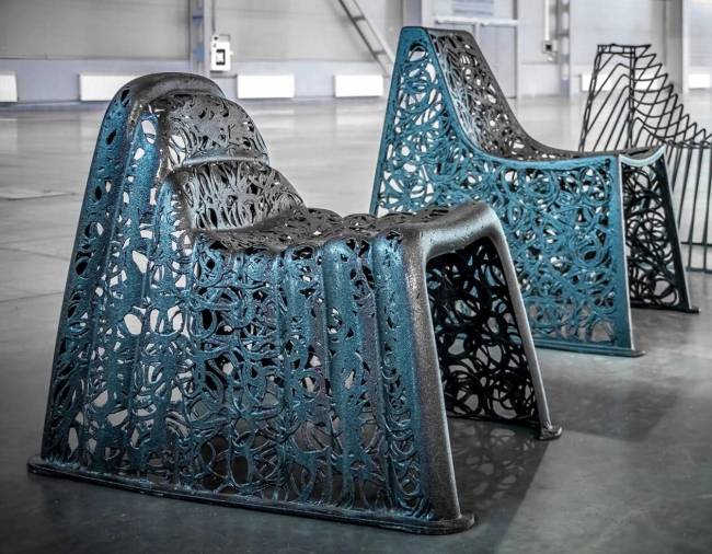 Базальтовое кресло "Bad Boy Chair", Черное Базальтовое кресло "Bad Boy Chair", Черное