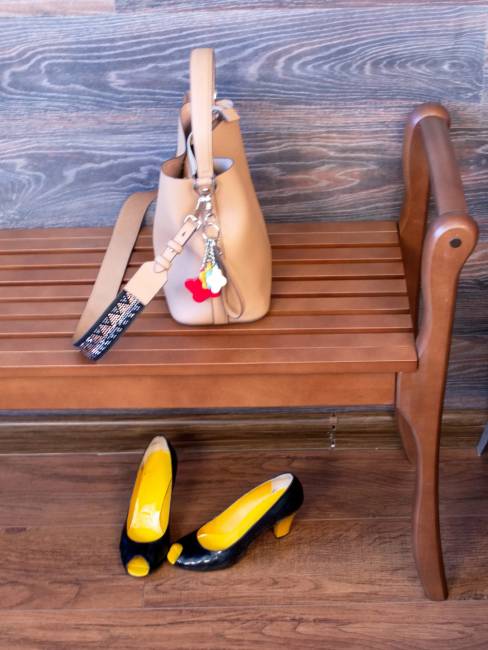 Банкетка с подлокотниками Лулу, орех Банкетка с подлокотниками Лулу, орех