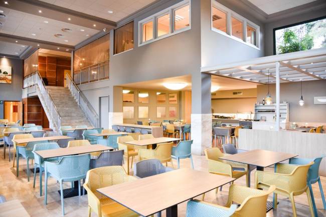 Кресло пластиковое Net тортора 605х585х800 мм