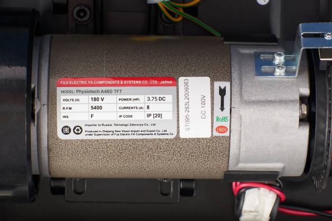 Беговая дорожка Titanium Masters Physiotech A460 TFT Беговая дорожка Titanium Masters Physiotech A460 TFT