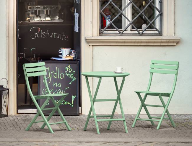 Стол пластиковый складной Helen Folding Table Ø60 опаловый зеленый Ø600х740 мм